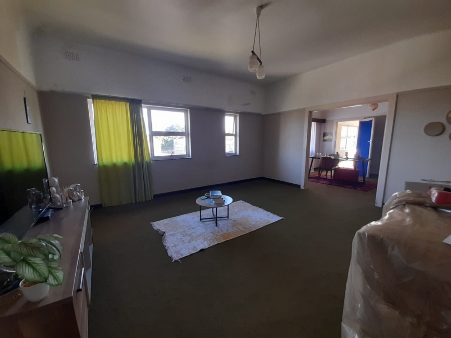 To Let 2 Bedroom Property for Rent in Southernwood Eastern Cape